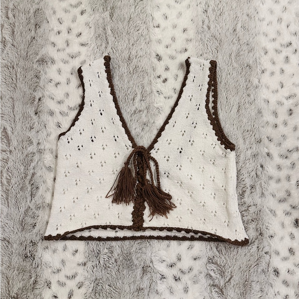 White and brown Knit top and skirt set